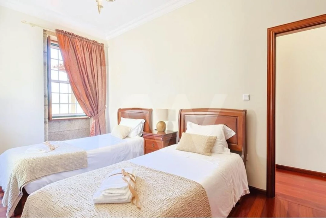 Moradia T5 para Venda em Covas Foto 28