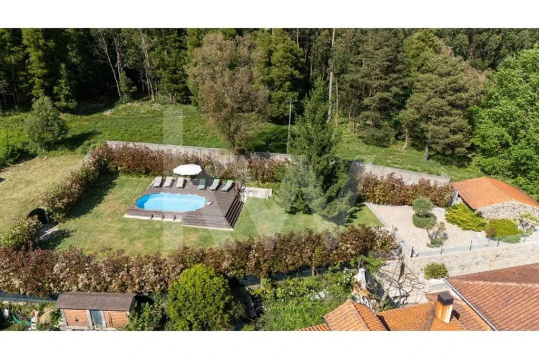 Moradia T5 para Venda em Covas Foto 39