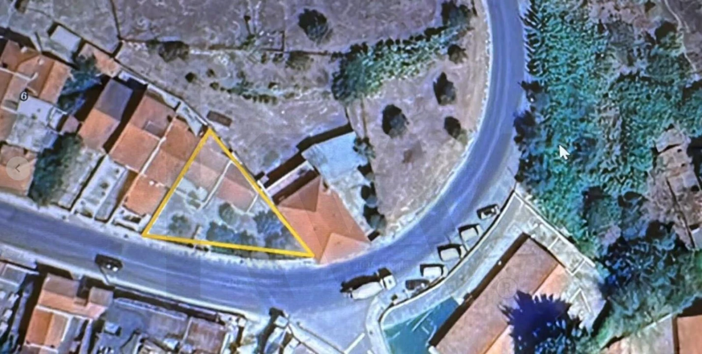 Moradia T4 para Venda em Santa Maria do Castelo e Santiago e Santa Susana Foto 20