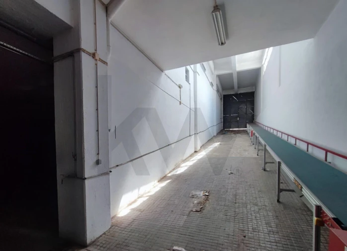 Armazém para Venda em Sacavém e Prior Velho Foto 19