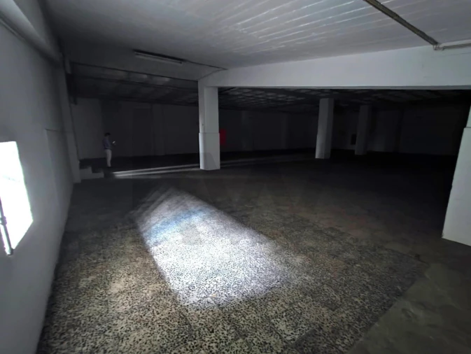 Armazém para Venda em Sacavém e Prior Velho Foto 26