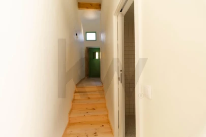 Moradia T1 para Venda em Carregueiros