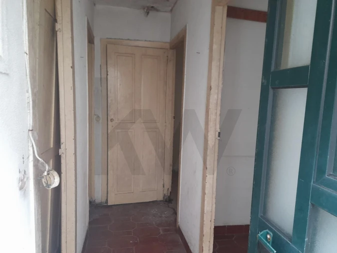 Prédio para Venda em Santa Marinha e São Pedro da Afurada Foto 36