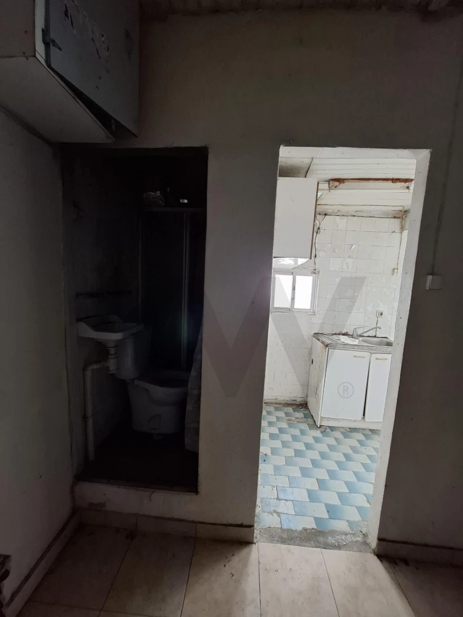 Prédio para Venda em Santa Marinha e São Pedro da Afurada Foto 58