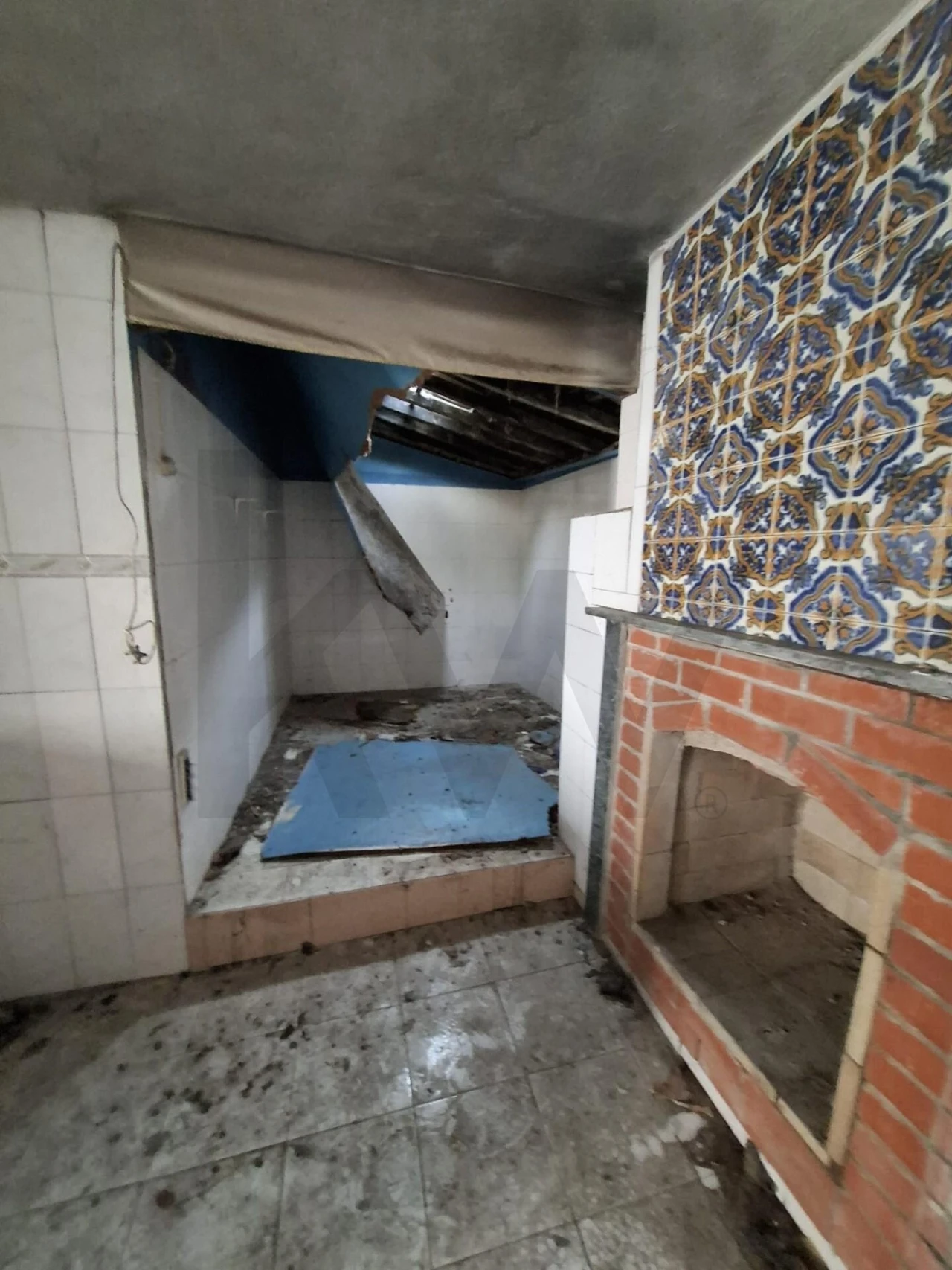 Prédio para Venda em Santa Marinha e São Pedro da Afurada Foto 52