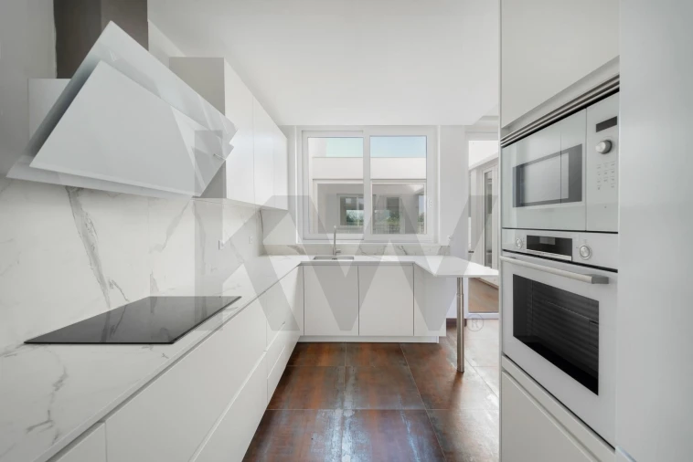 Moradia T3 para Venda em Vila de Sagres Foto 7