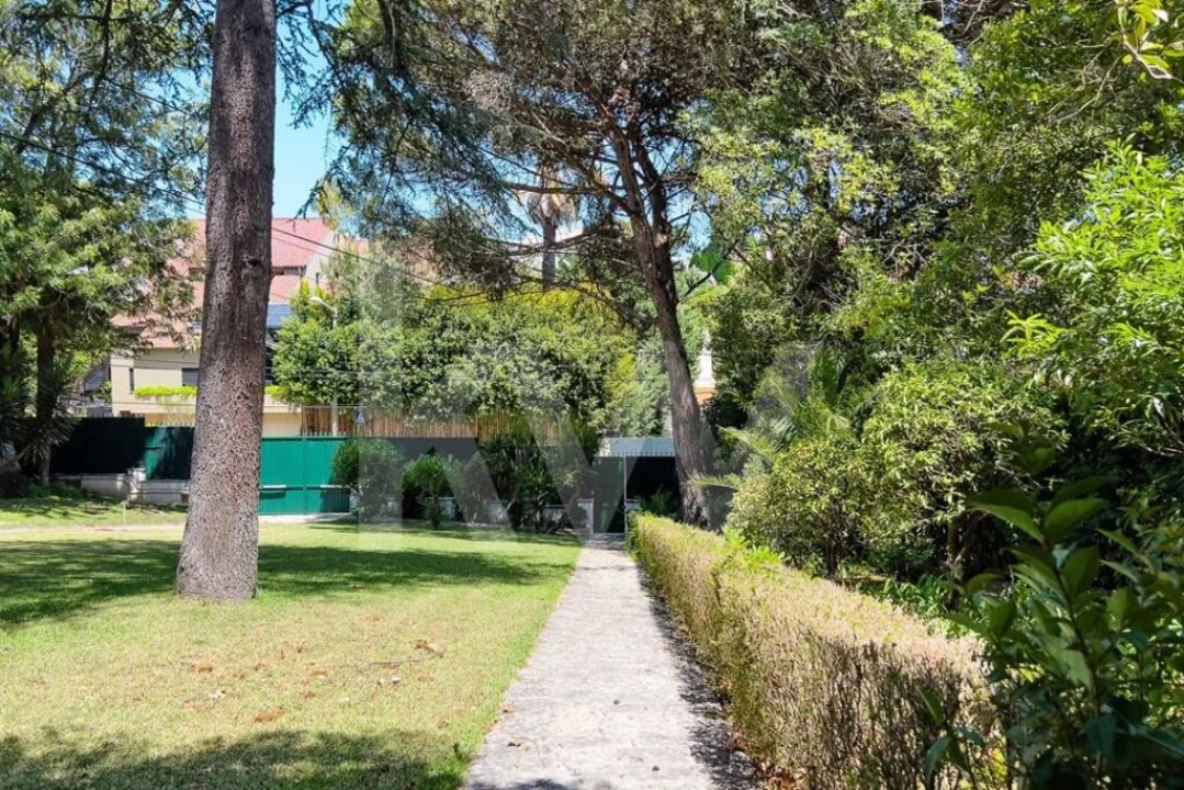Moradia T11 para Venda em Cascais e Estoril Foto 6