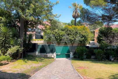 Moradia T11 para Venda em Cascais e Estoril