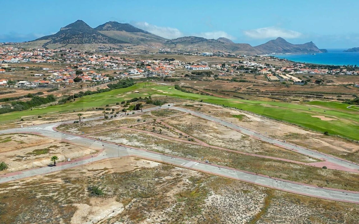 Terreno para Venda em Porto Santo Foto 3