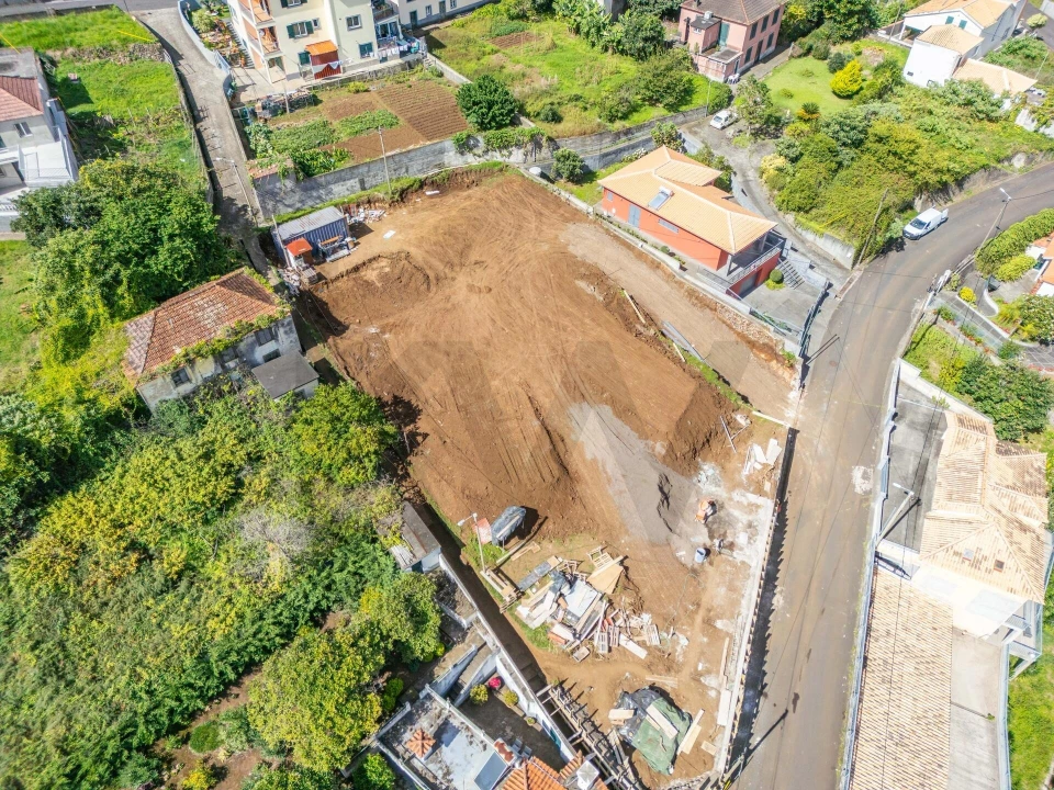 Moradia T4 para Venda em São Vicente Foto 9