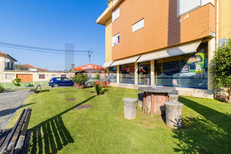 Loja para Venda em São João de Ver Foto 4