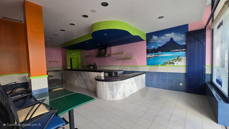 Loja para Venda em Santa Maria de Lamas Foto 5