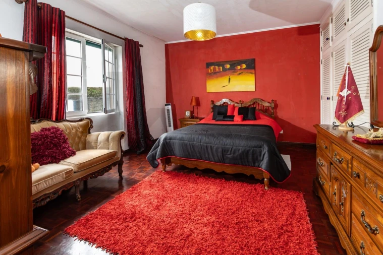 Moradia T5 para Venda em Pico da Pedra Foto 13