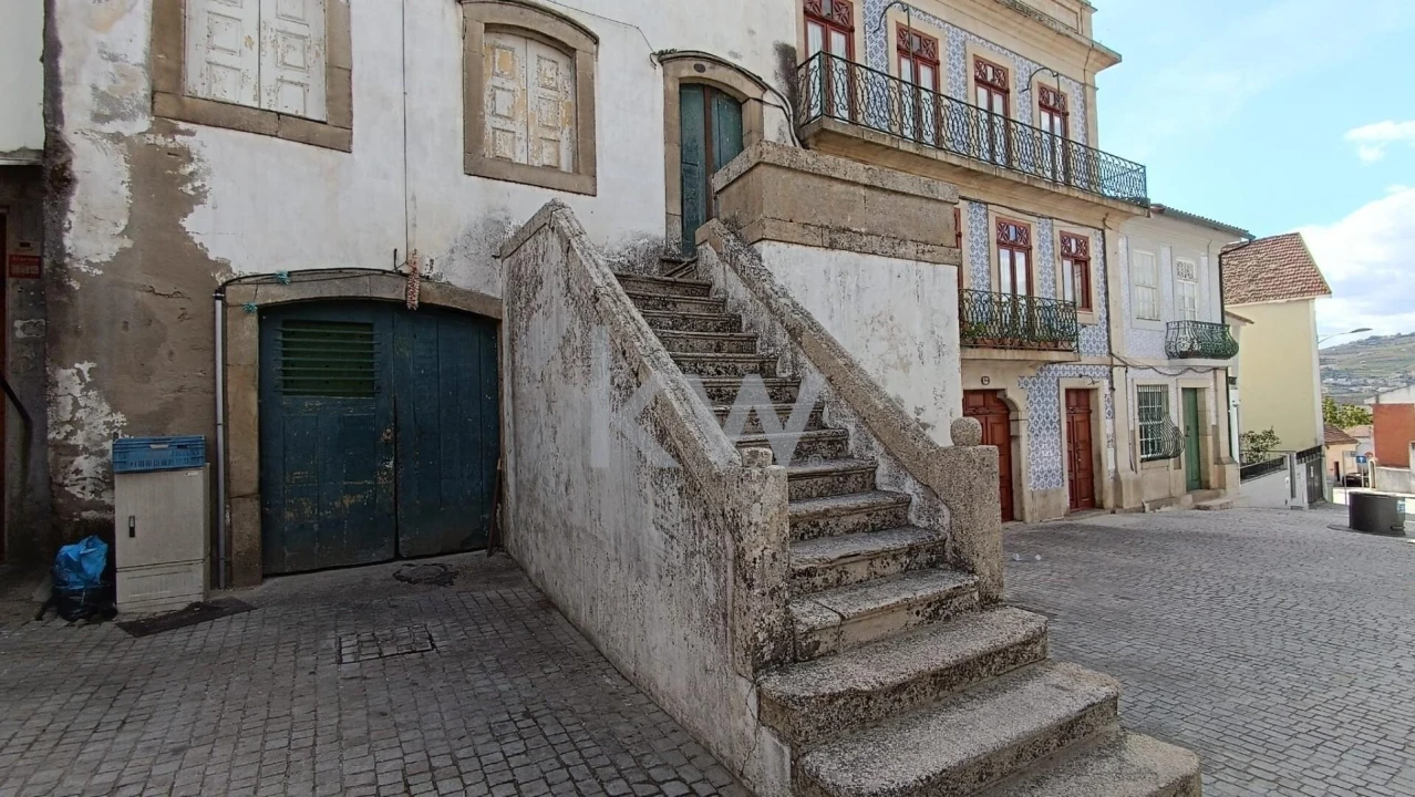 Prédio para Venda em Peso da Régua e Godim Foto 4