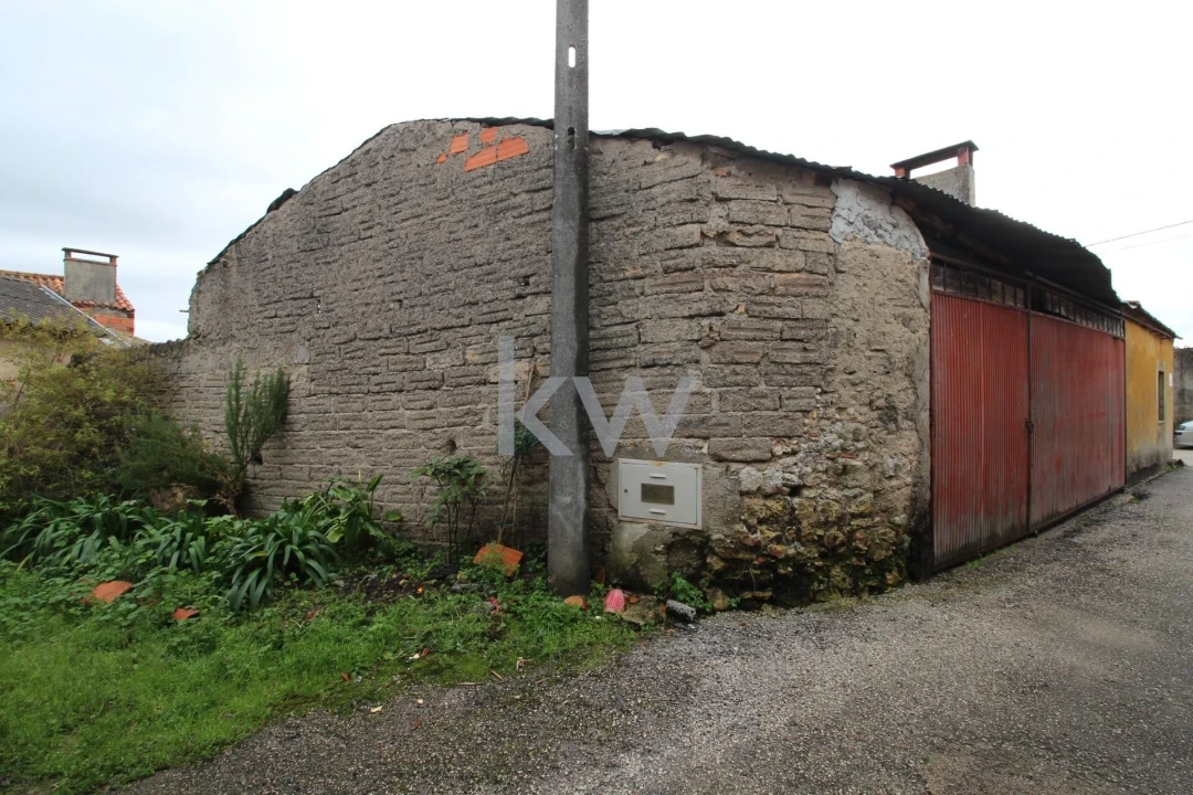 Moradia T2 para Venda em Tentugal Foto 4