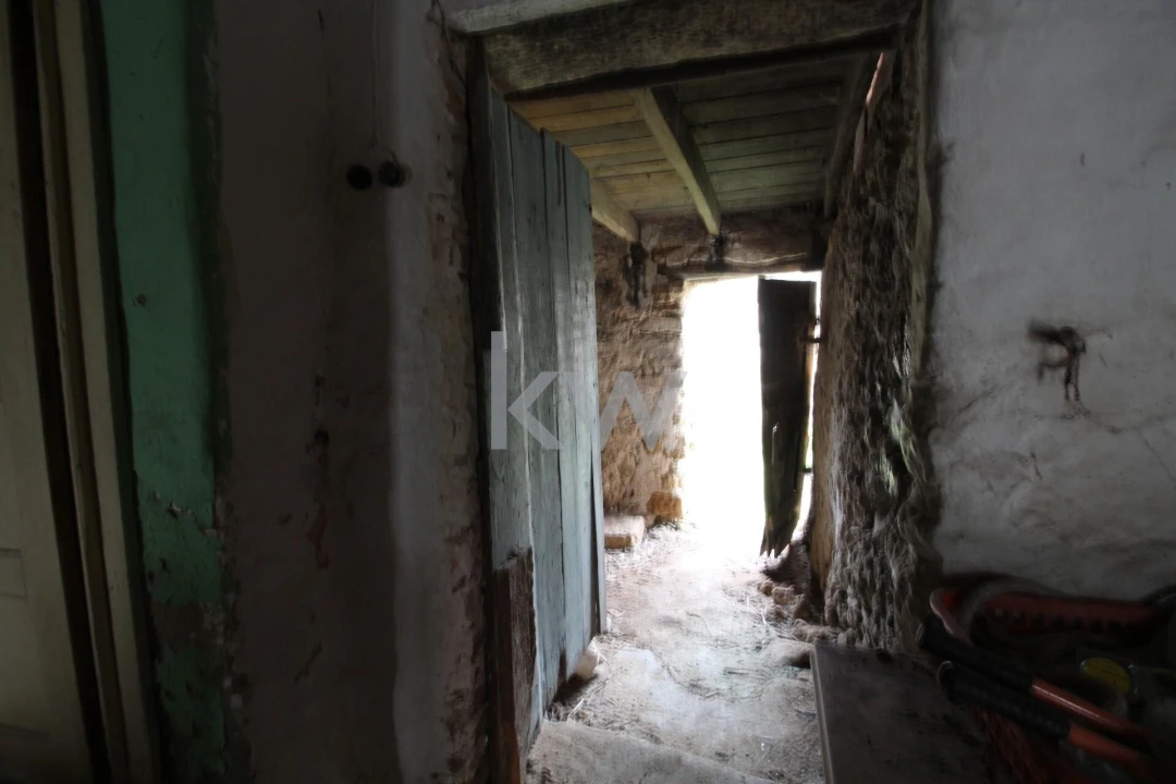 Moradia T2 para Venda em Tentugal Foto 8