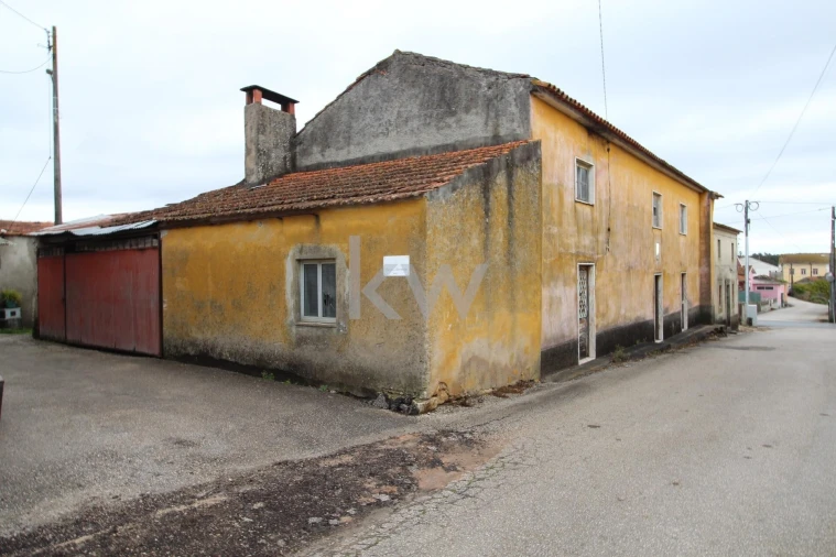 Moradia T2 para Venda em Tentugal Foto 3