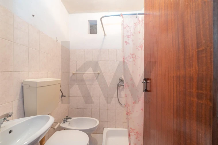 Moradia T3 para Venda em Soure Foto 14