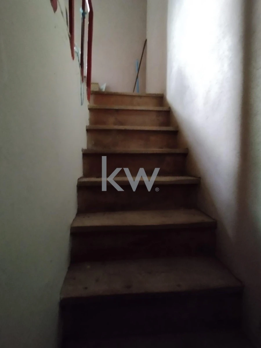 Moradia T2 para Venda em Igreja Nova e Cheleiros Foto 6