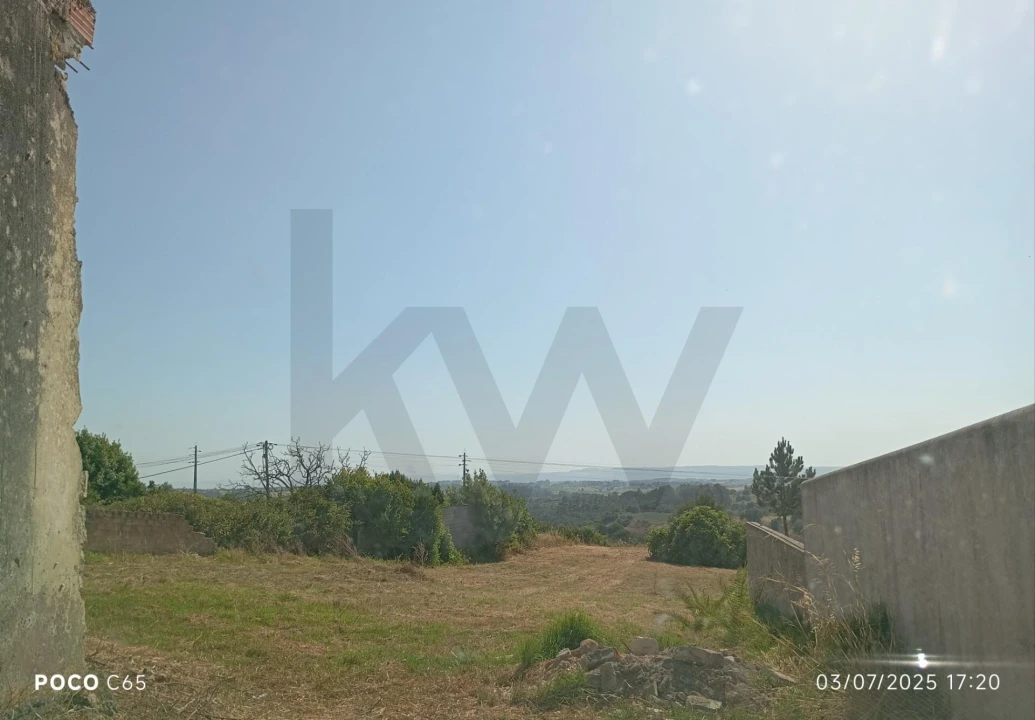 Terreno para Venda em Aveiras de Cima Foto 17