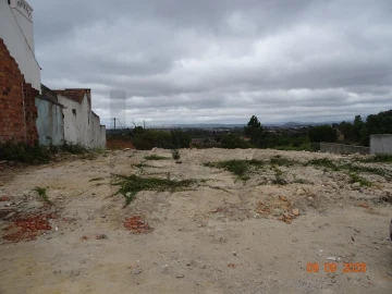 Terreno para Venda em Aveiras de Cima
