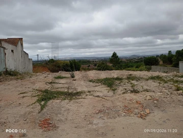 Terreno para Venda em Aveiras de Cima