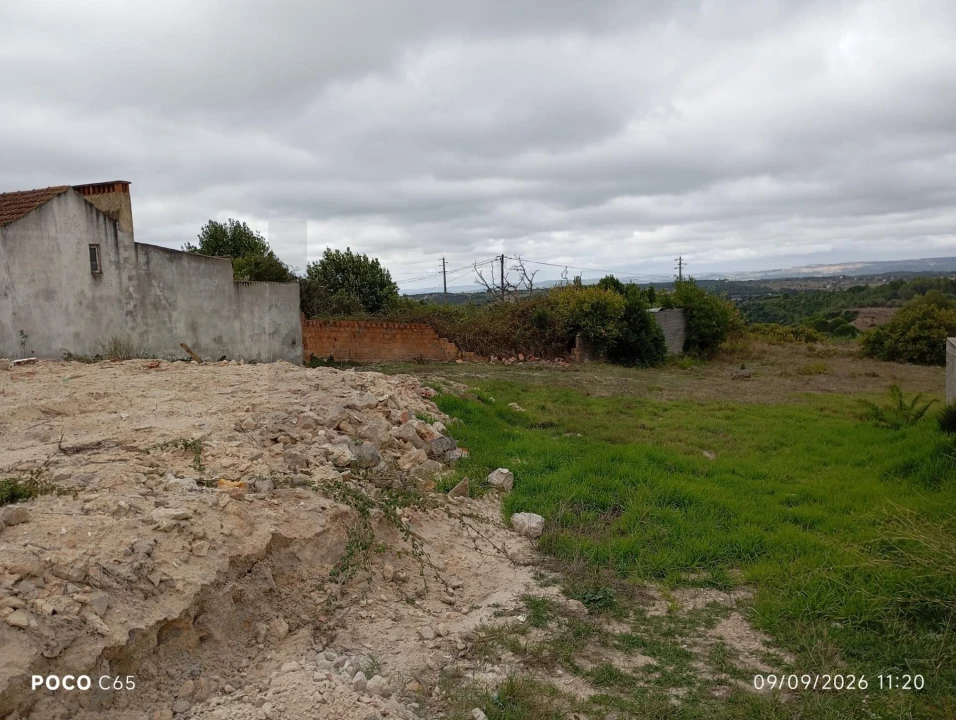 Terreno para Venda em Aveiras de Cima Foto 25