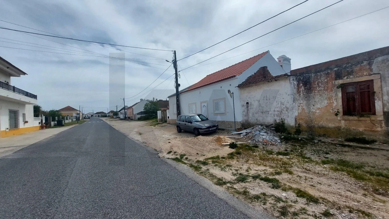 Terreno para Venda em Aveiras de Cima Foto 20