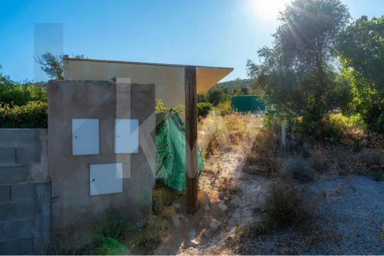 Terreno para Venda em Querença, Tôr e Benafim Foto 16