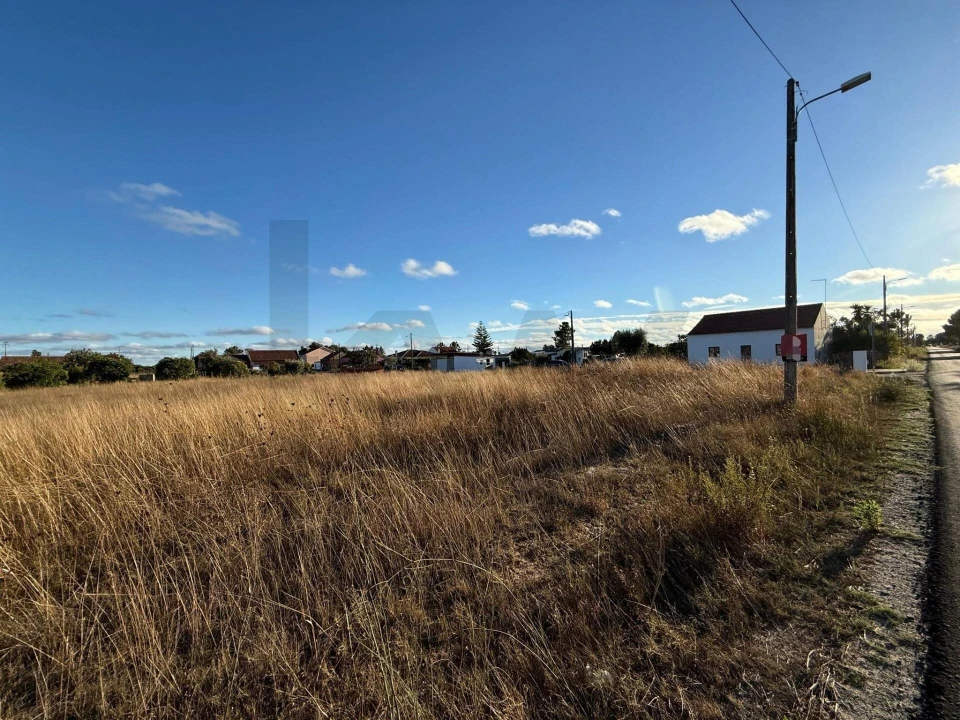 Terreno para Venda em Torrão Foto 1