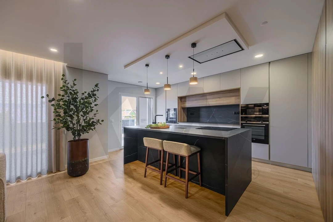 Apartamento T4 para Venda em Montijo e Afonsoeiro Foto 8