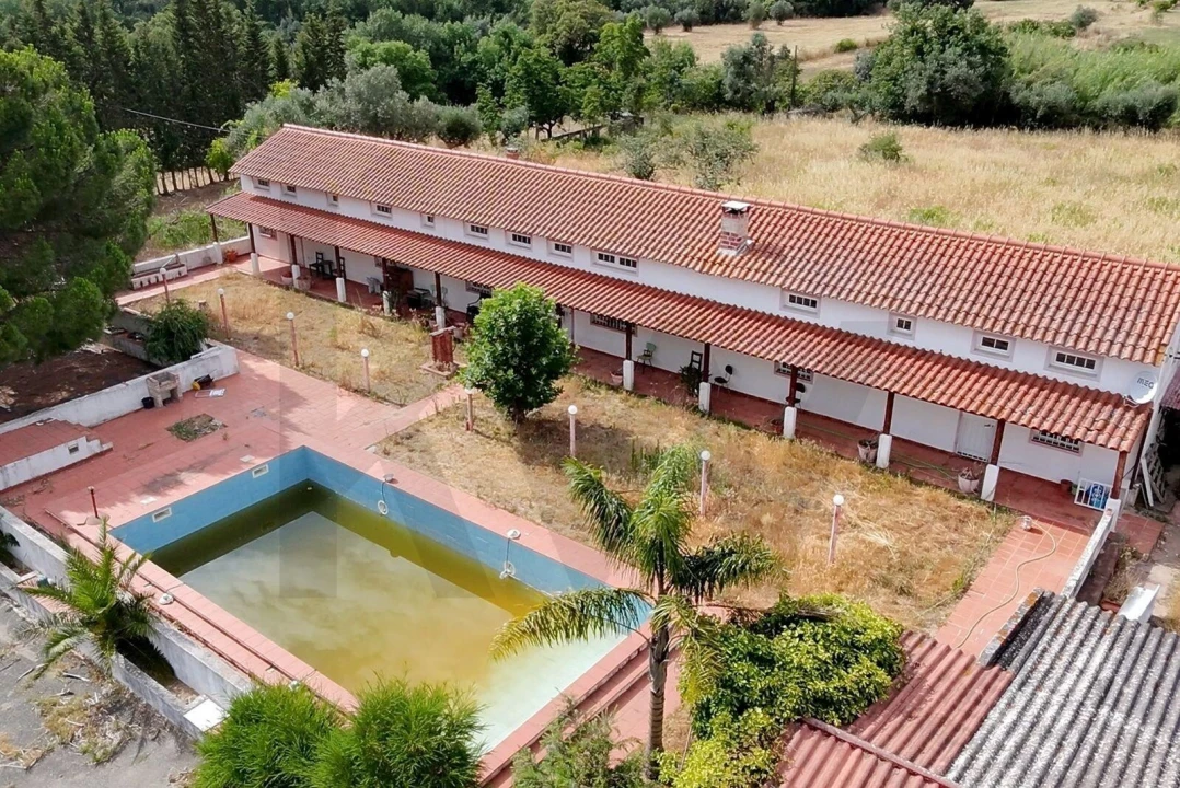 Quinta T4 para Venda em Vila de Frades Foto 1