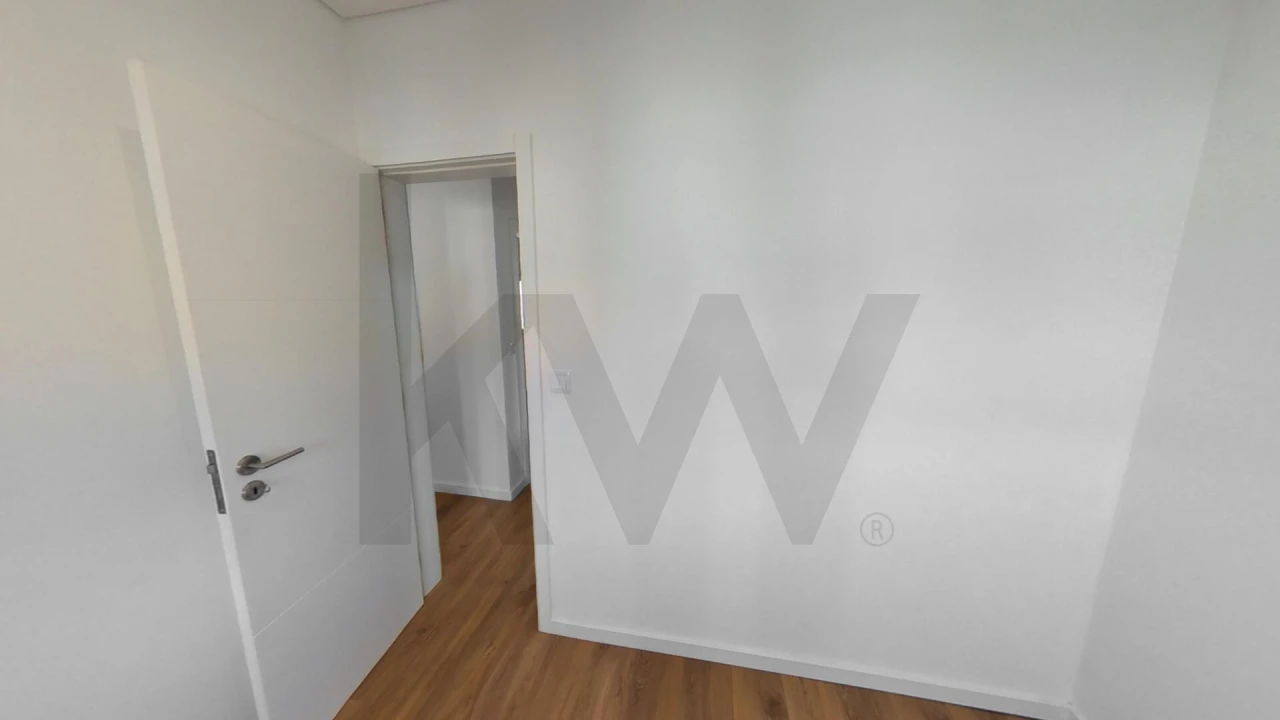 Moradia T3 para Venda em Aguas Santas Foto 14