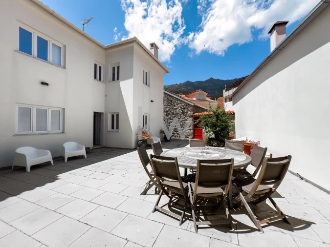 Moradia T4 para Venda em Manteigas (Santa Maria) Foto 3