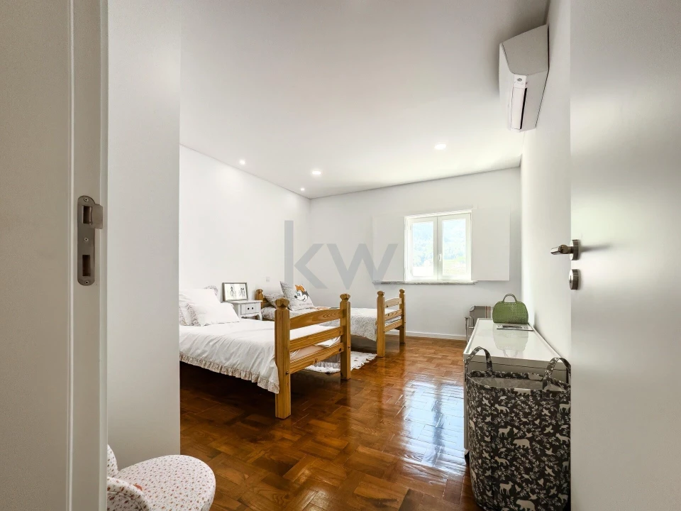 Moradia T4 para Venda em Manteigas (Santa Maria) Foto 27