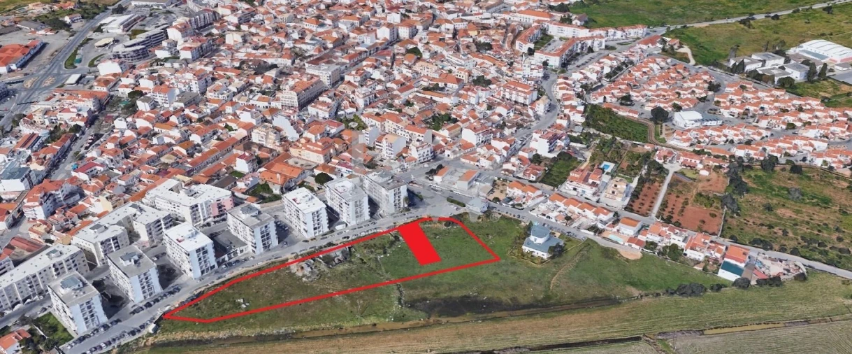 Terreno para Venda em Lagoa e Carvoeiro Foto 1