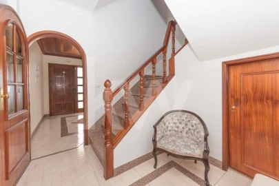 Moradia T4 para Venda em Loures