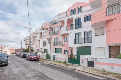 Moradia T4 para Venda em Loures