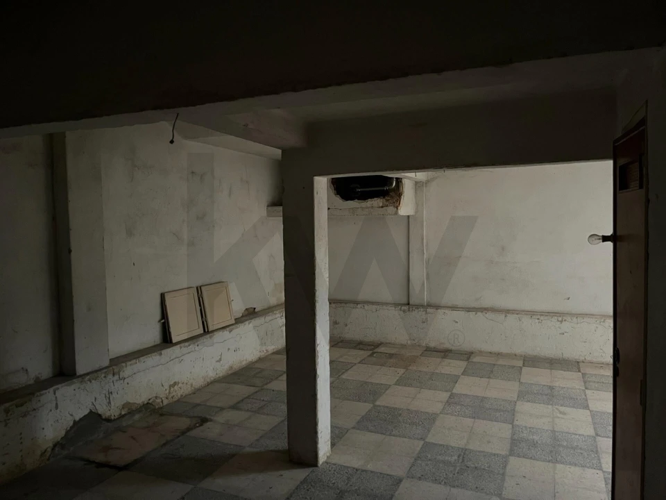 Loja para Arrendamento em Benfica Foto 18