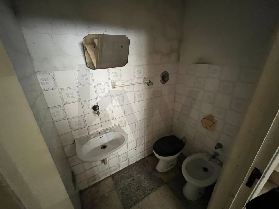 Loja para Arrendamento em Benfica Foto 22