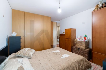 Apartamento T3 para Venda em Campanhã
