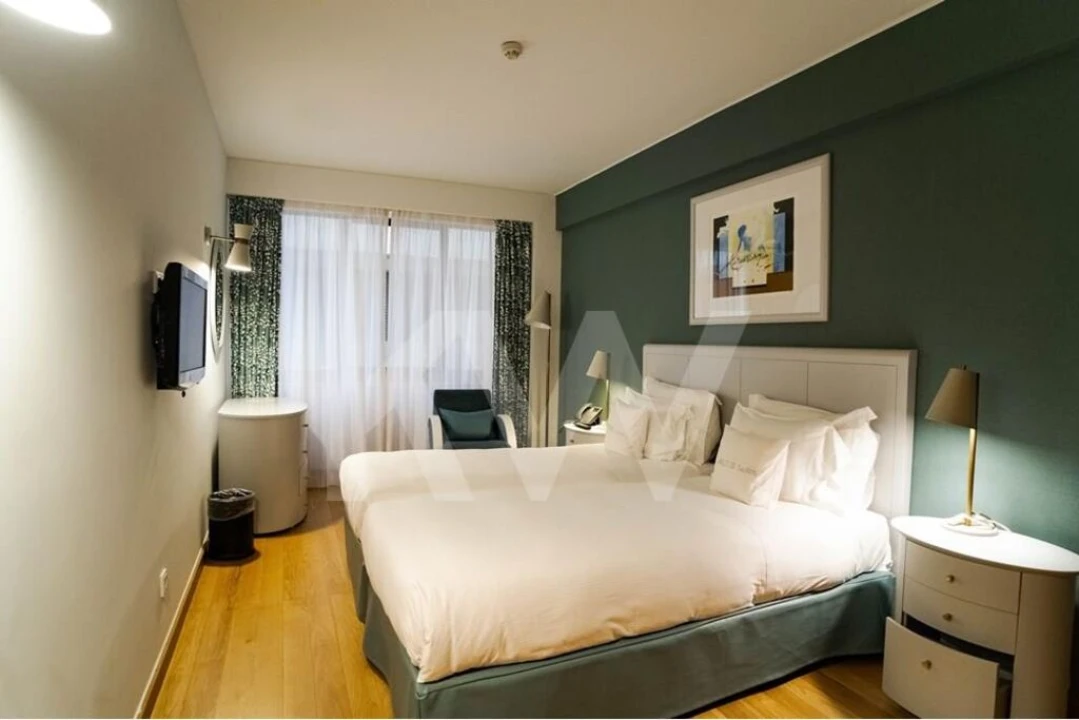 Apartamento T1 para Venda em Santo António Foto 3