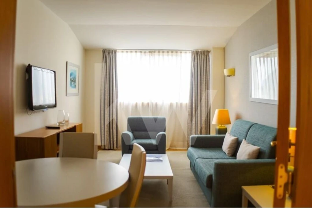 Apartamento T2 para Venda em Santo António Foto 1