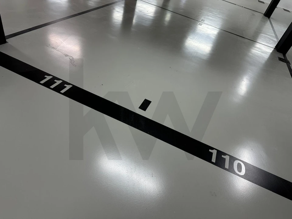 Garagem para Venda em Lagos (São Sebastião e Santa Maria) Foto 4