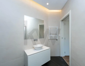 Moradia T8 para Venda em Cascais e Estoril