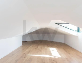 Moradia T8 para Venda em Cascais e Estoril