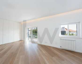 Moradia T8 para Venda em Cascais e Estoril