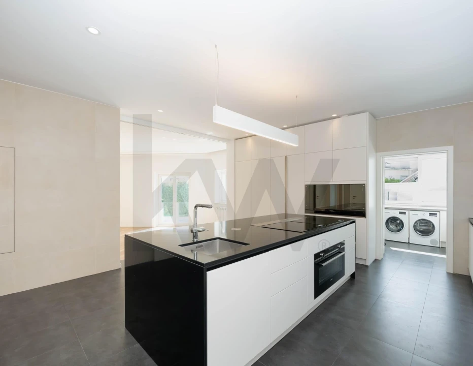 Moradia T8 para Venda em Cascais e Estoril Foto 11