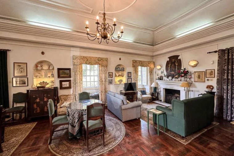 Moradia T16 para Venda em Tamengos, Aguim e Óis do Bairro Foto 15