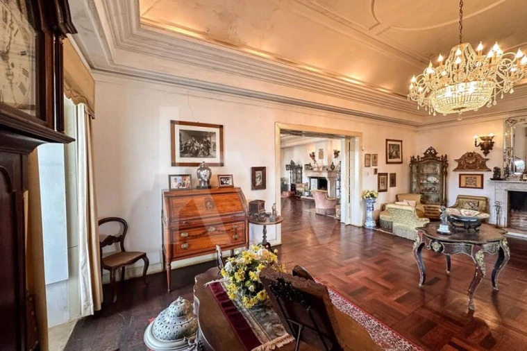 Moradia T16 para Venda em Tamengos, Aguim e Óis do Bairro Foto 23